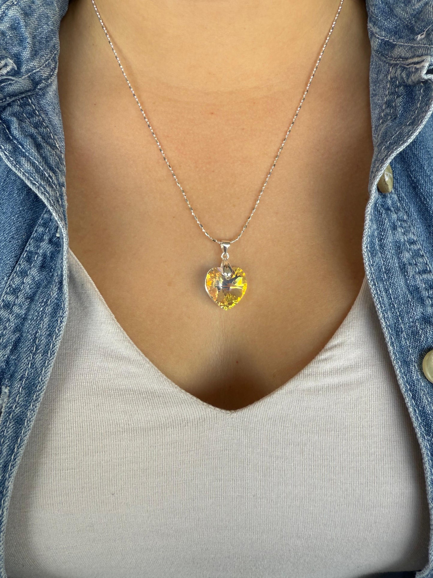 Colgante corazón dorado