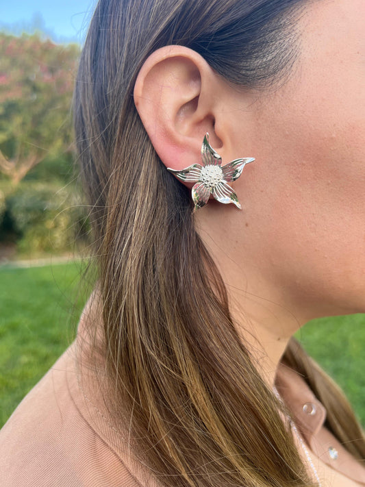 Aros flor con detalles